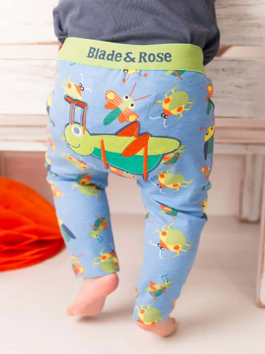 Bugs Summer Leggings