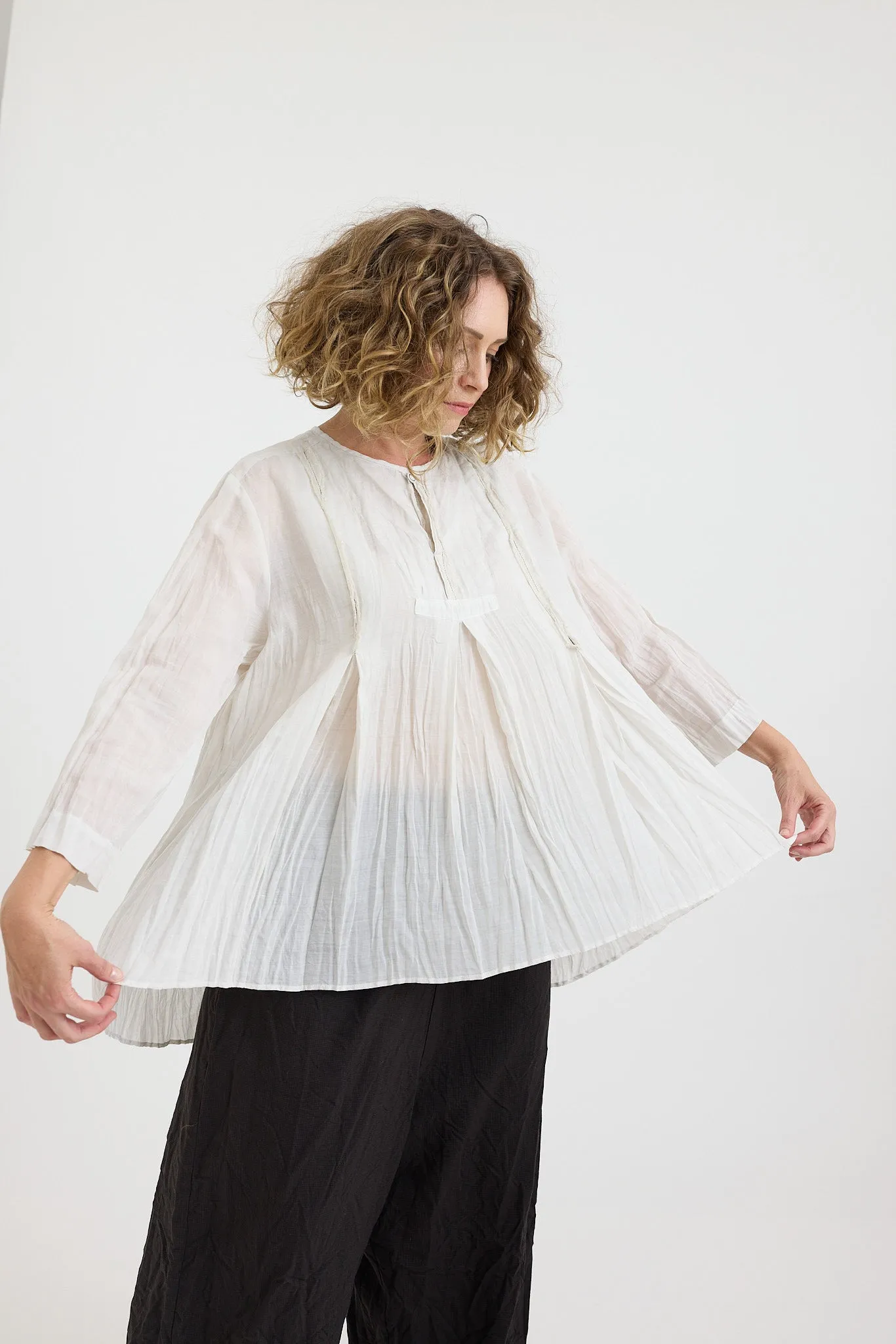 Pas de Calais - Botanical Garment Dye Blouse