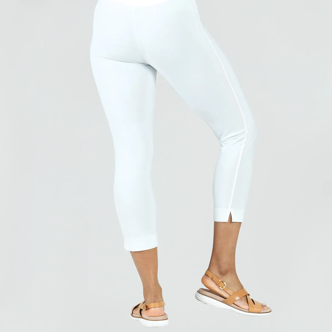 Signature Pull-On Capri - 3 Colors